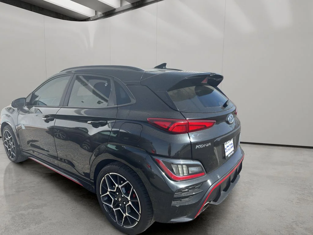 Used 2022 Ultra Black Hyundai Base image 2