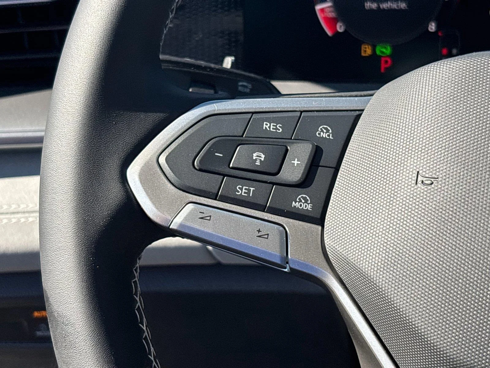 New 2026 Platinum Gray Metallic Volkswagen SE image 18