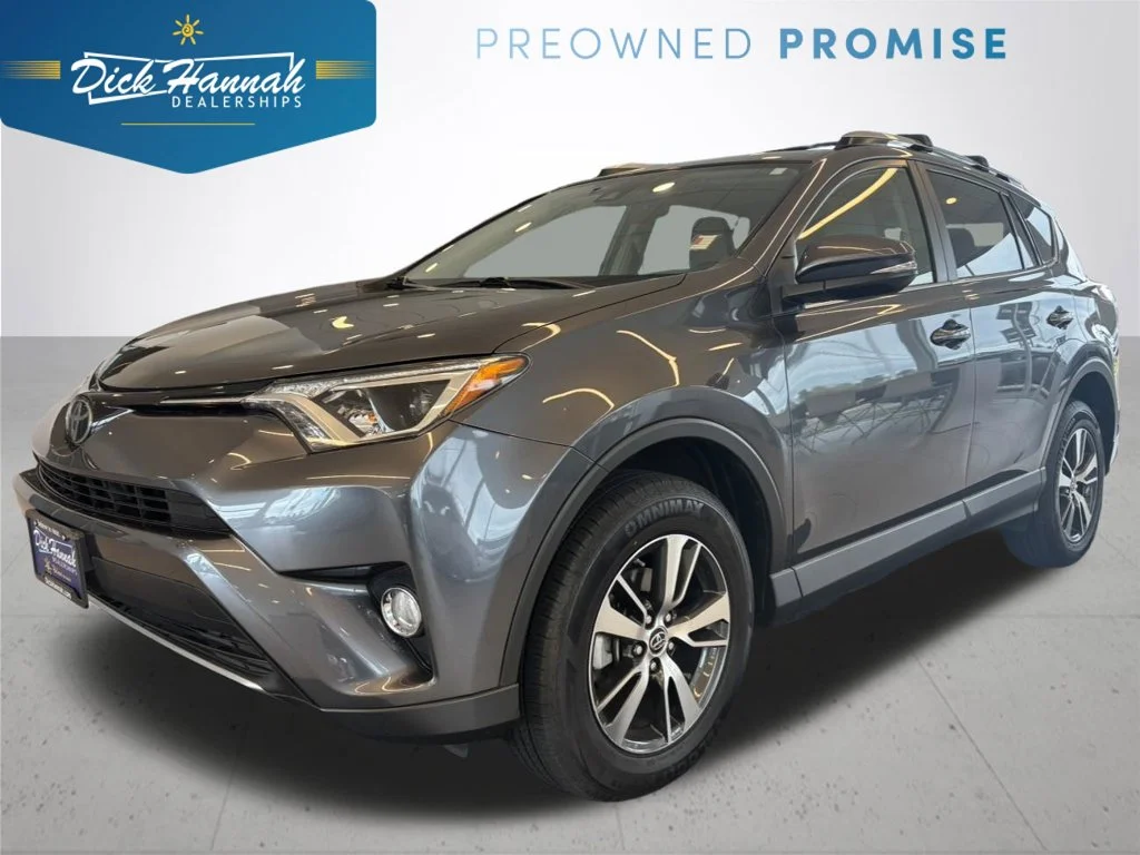 Used 2017 Gray Toyota XLE image 1