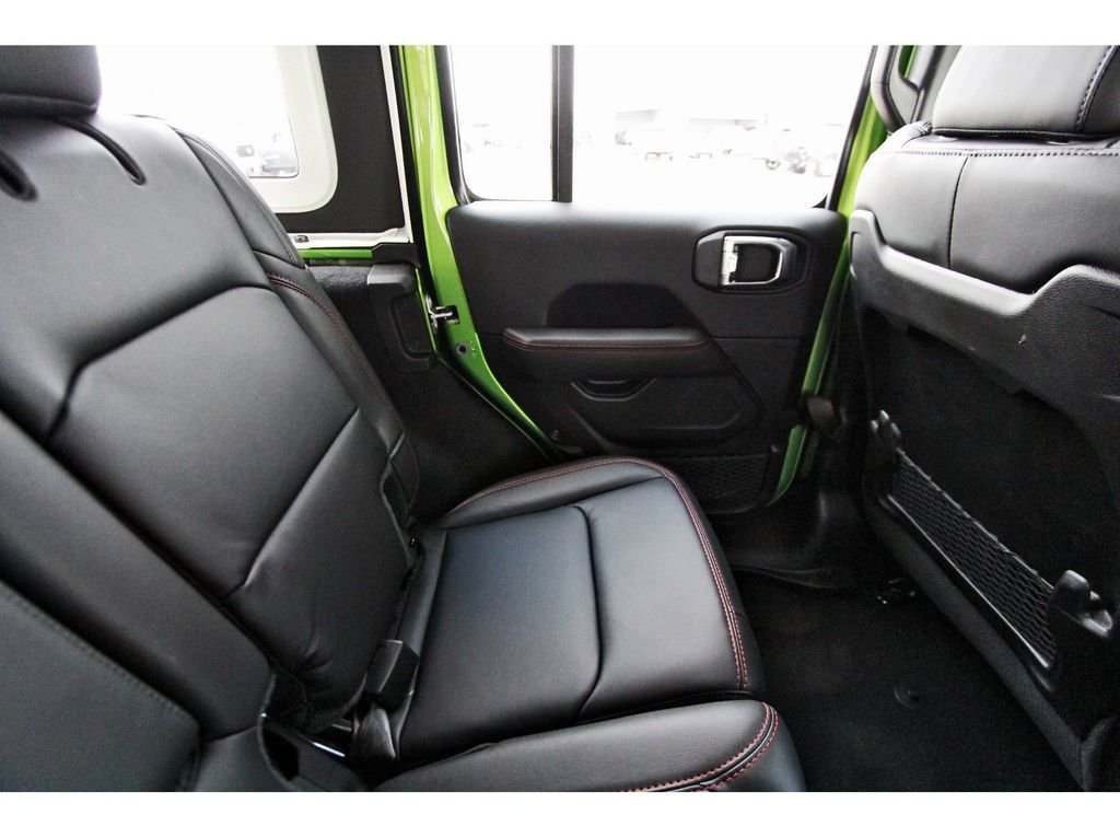 New 2025 Mojito Clear-Coat Exterior Paint Jeep Rubicon X image 11