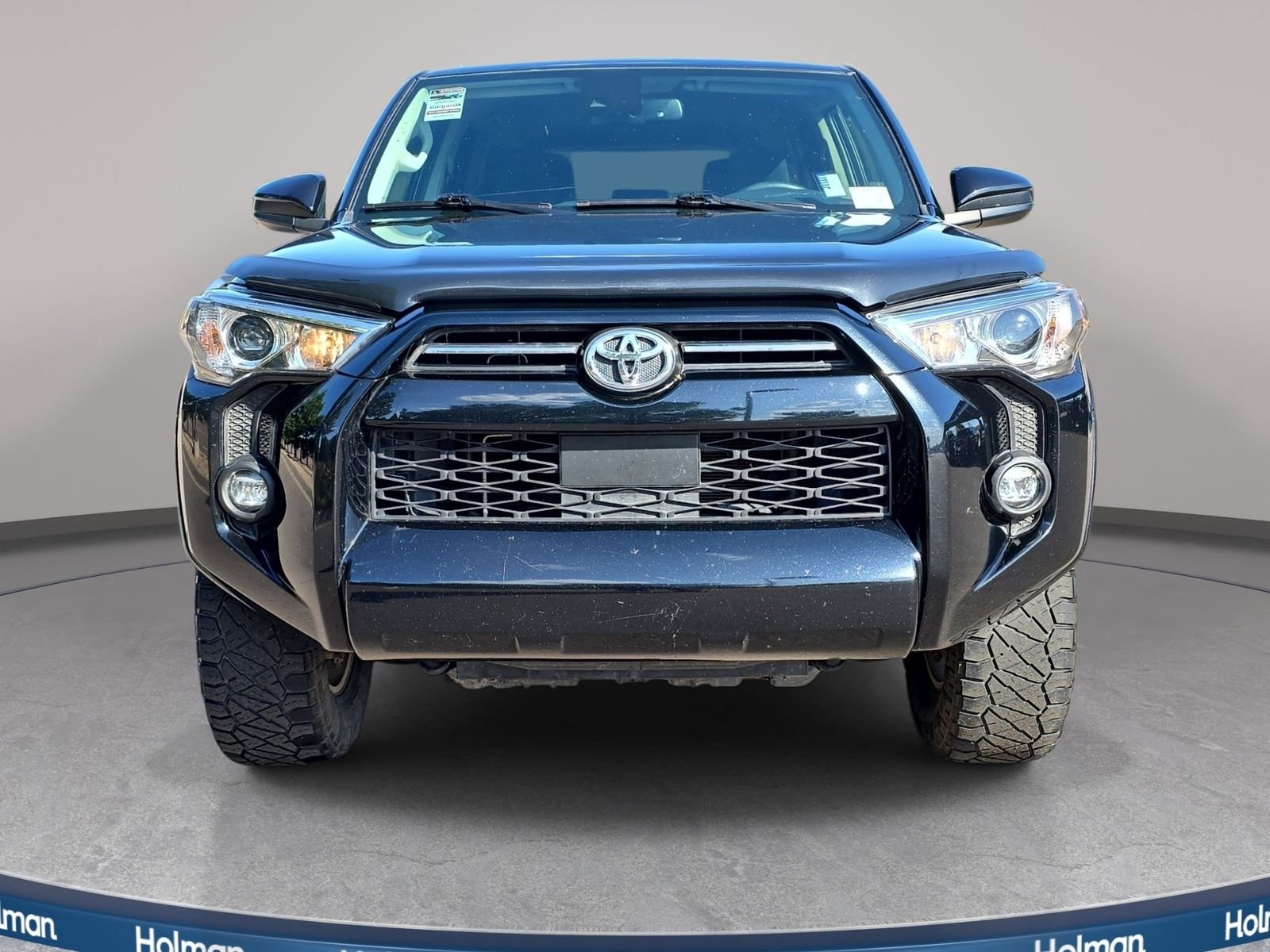 Used 2021 Black Toyota SR5 image 3