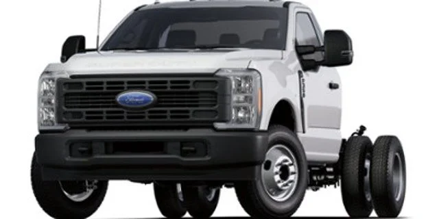 2027 Ford F-350SD XL