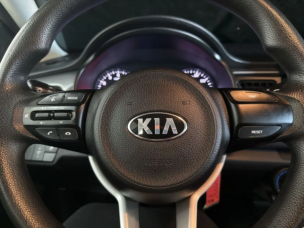Used 2021 Aurora Black Kia LX image 20