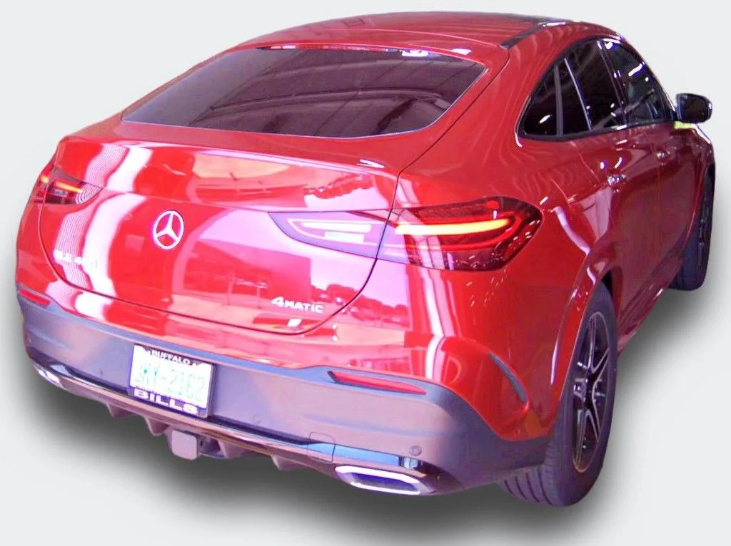 Used 2025  Mercedes-Benz GLE 450 image 3