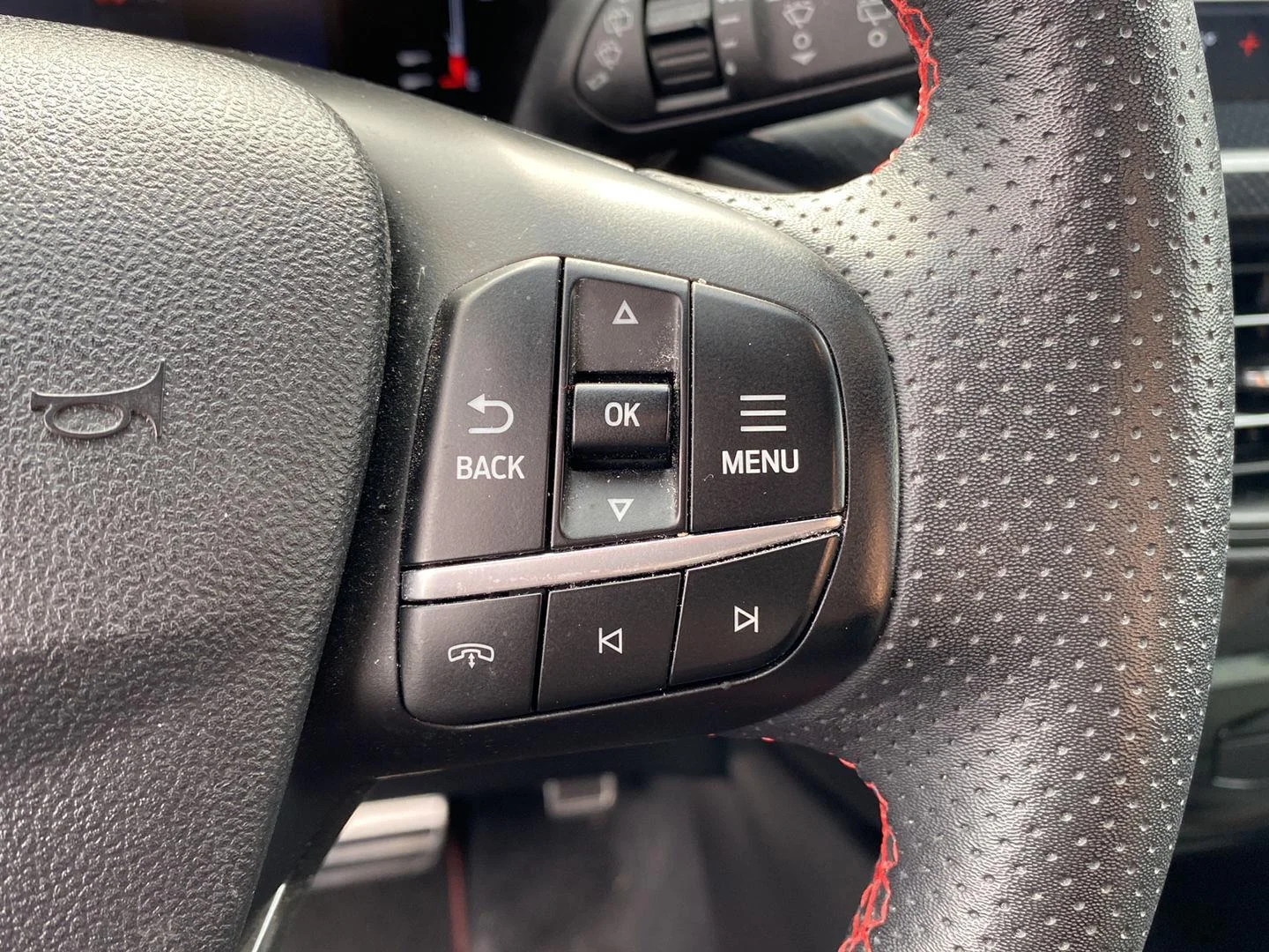 Used 2023 Carbonized Gray Ford ST-Line image 19