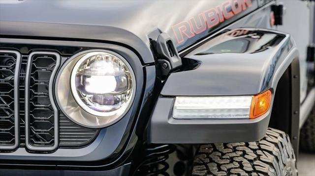 New 2026 Black Clear-Coat Exterior Paint Jeep Rubicon image 5