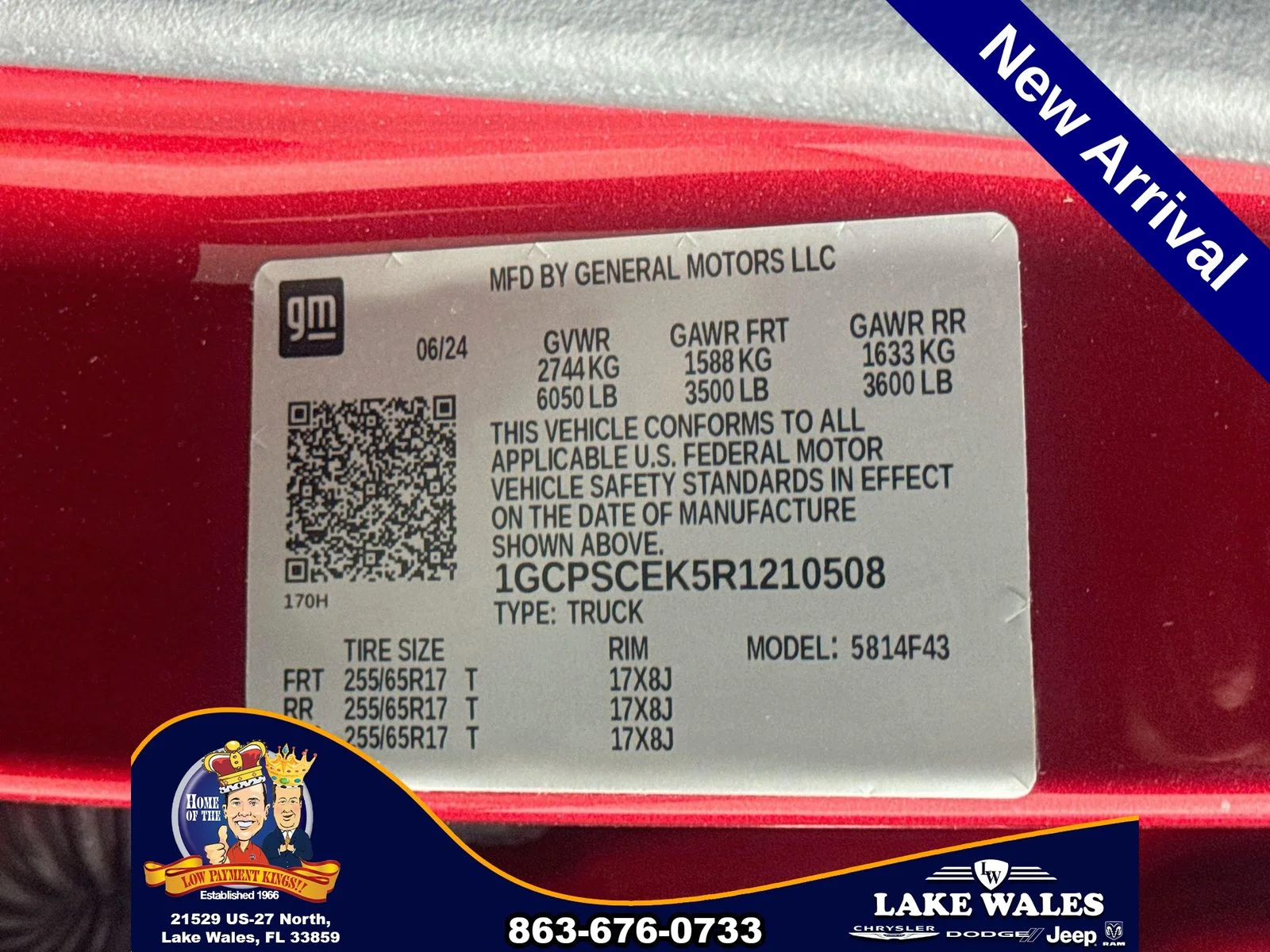 Used 2024 Red Chevrolet LT image 30