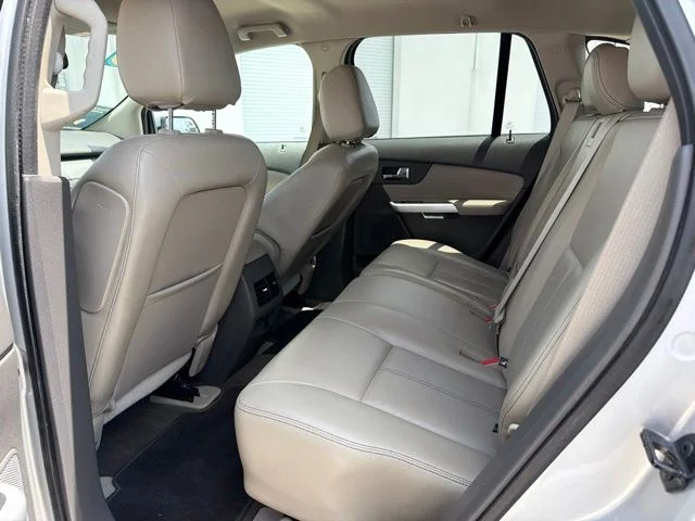 Used 2013 Silver Ford SEL image 14