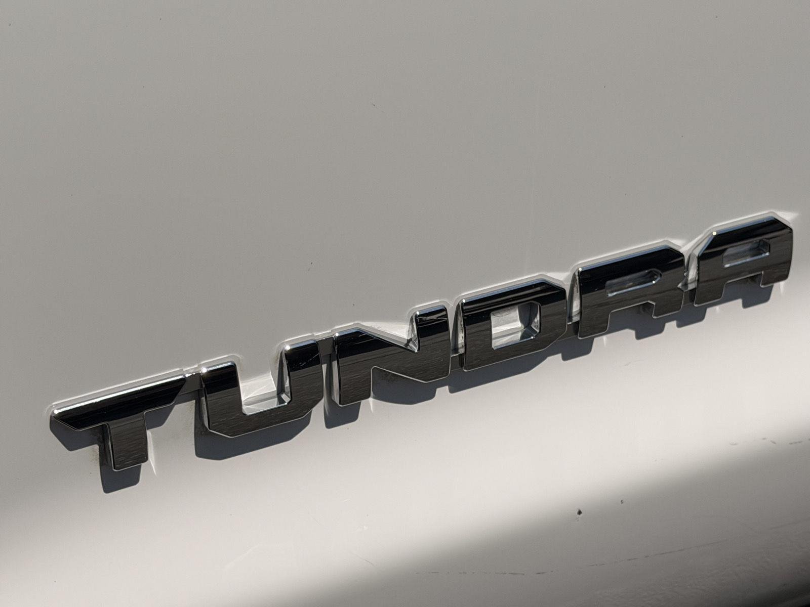 Used 2019 Super White Toyota SR5 image 3