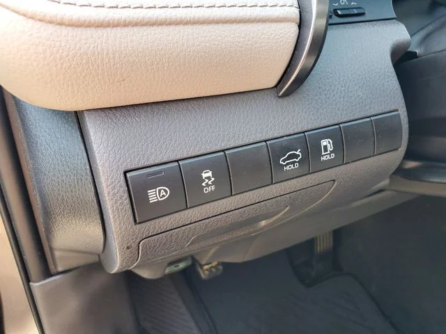 Used 2020 Gray Toyota LE image 17