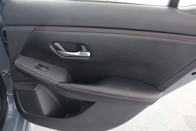 Used 2024 Gray Nissan SR image 28