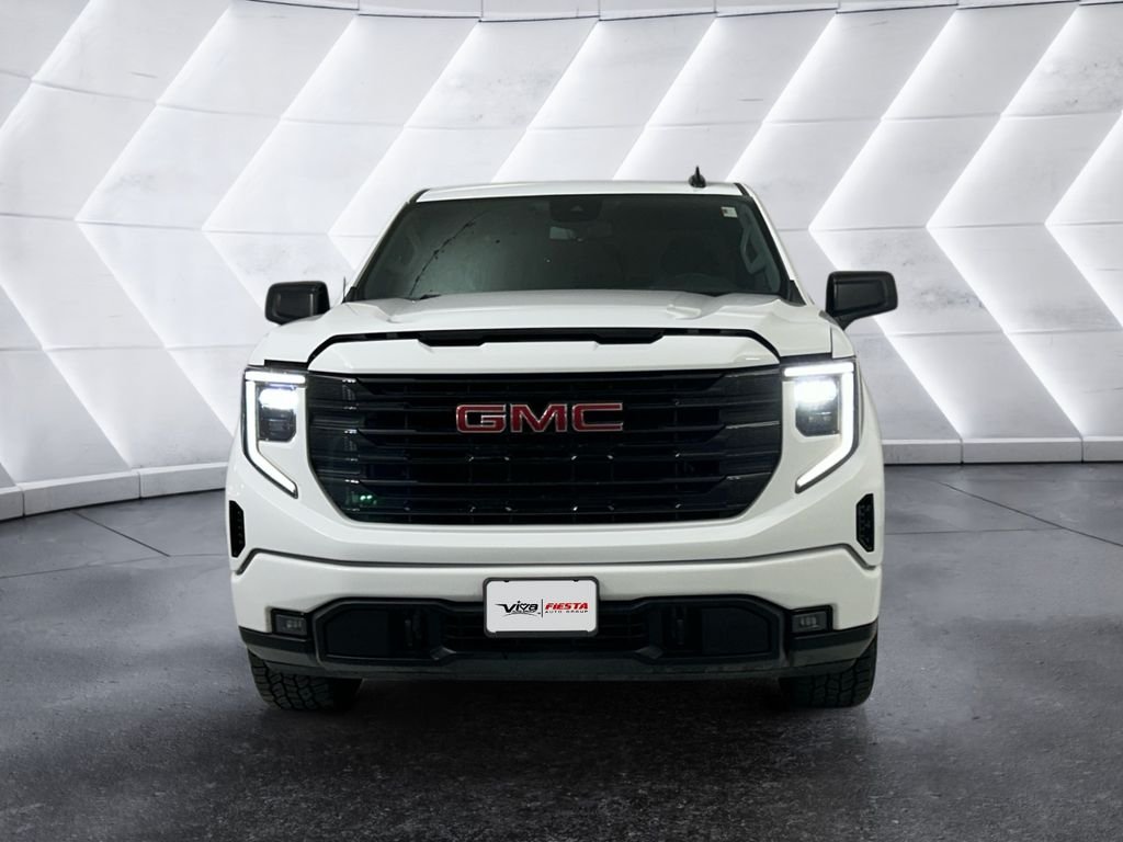 Used 2023 White GMC Elevation image 2