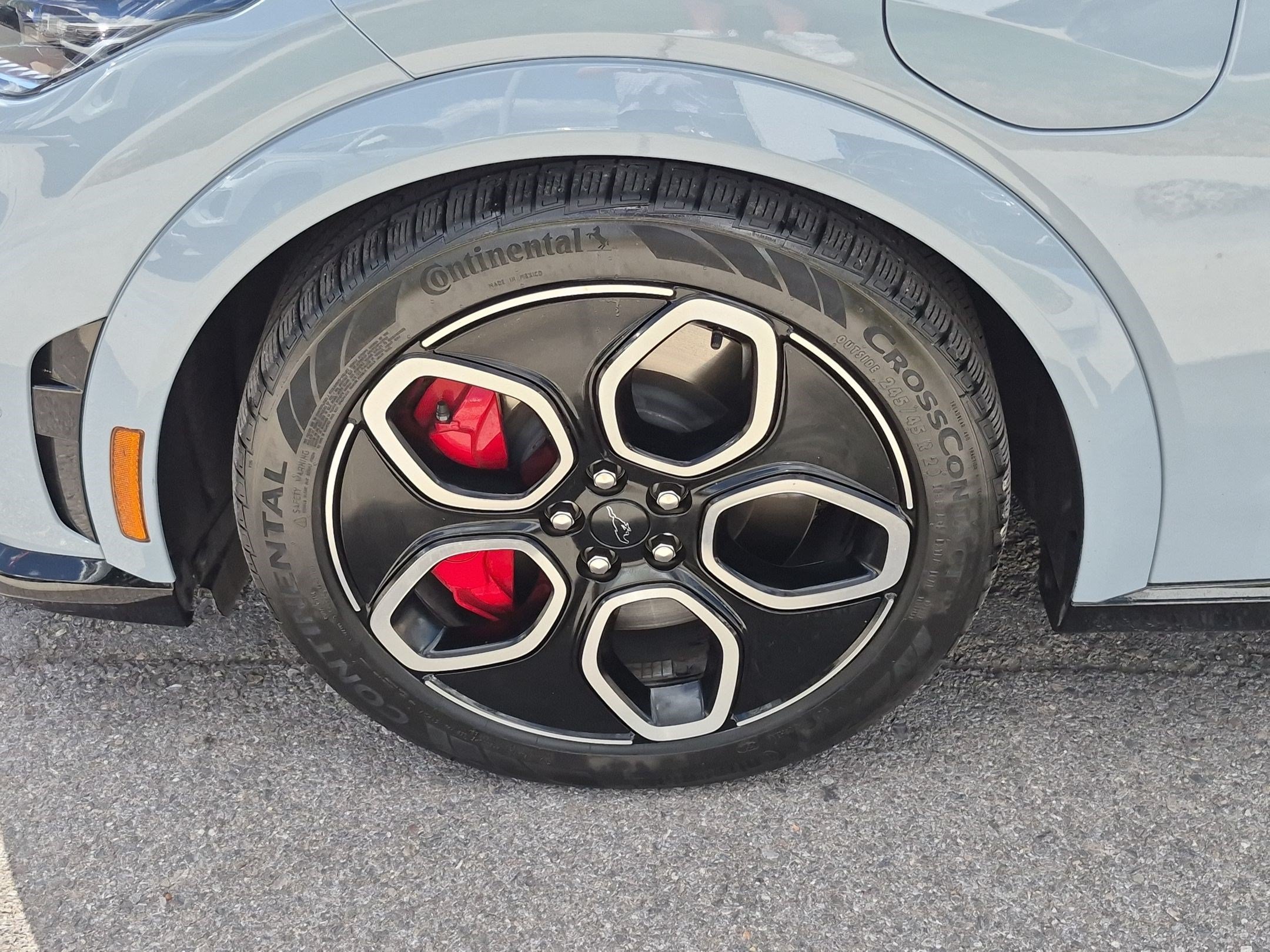 Used 2024 Gray Metallic Ford GT image 12