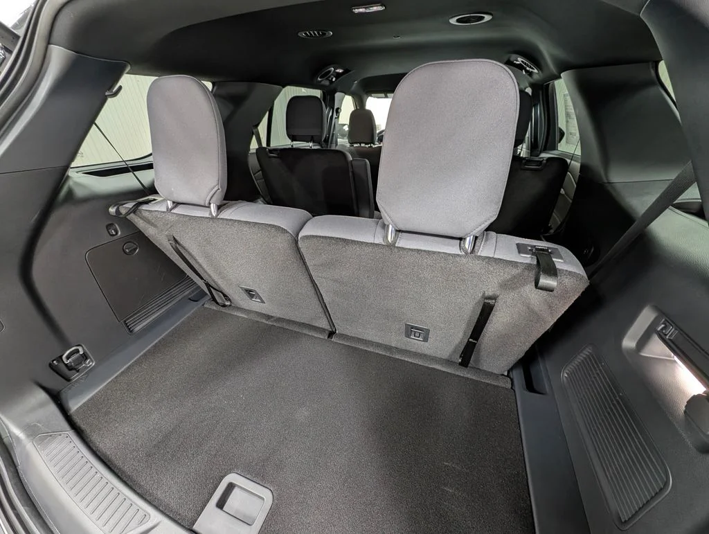 New 2027 Avalanche Gray Ford Active image 20
