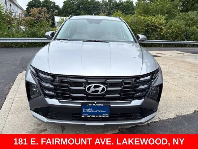 Certified Used 2025 Silver Hyundai SEL image 2