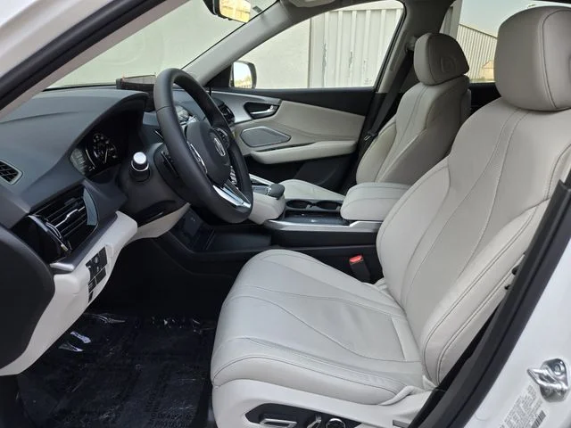 New 2026 Platinum White Pearl Acura w/Technology Package image 8