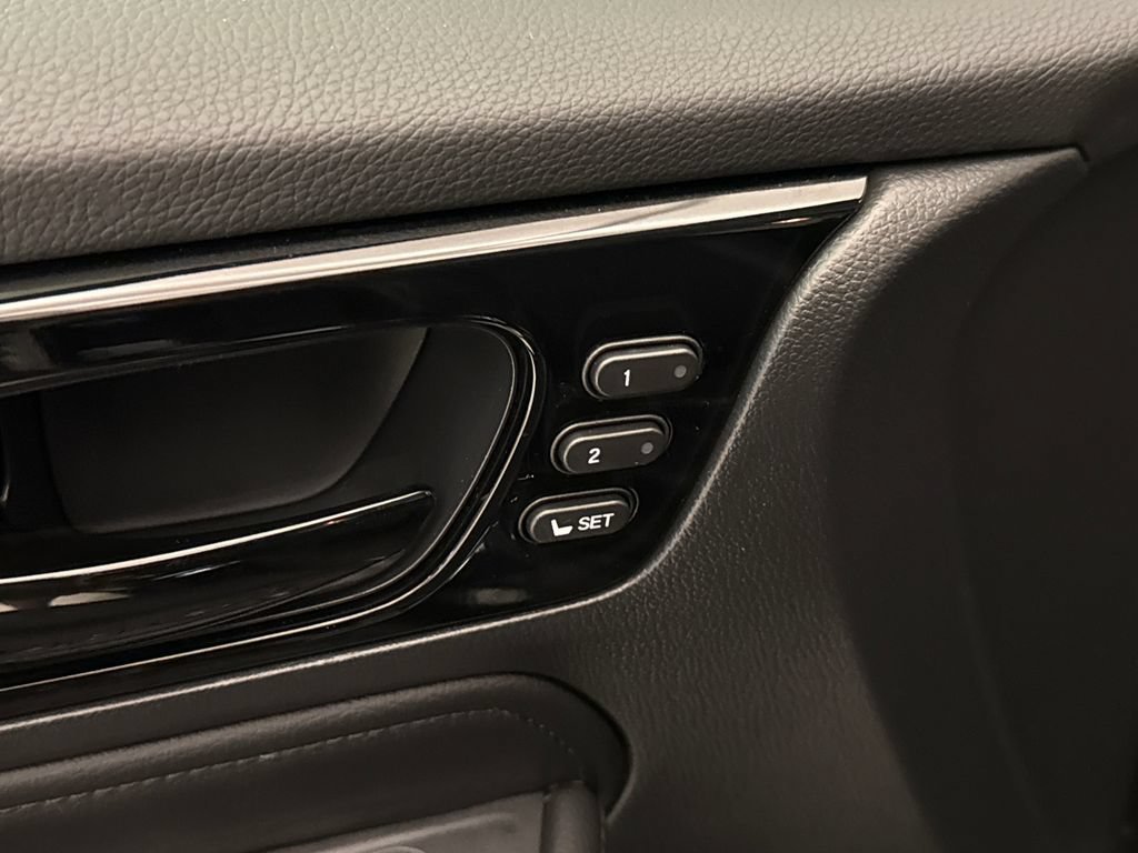 2025 Honda Odyssey Elite - Photo 58