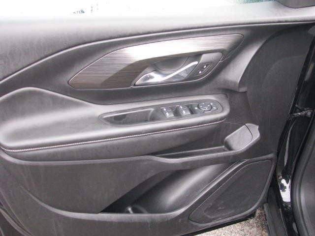 2024 GMC Terrain SLE - Photo 14