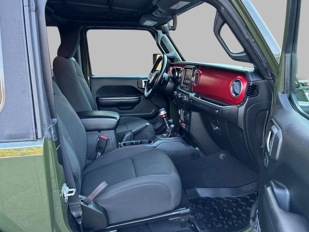 Used 2021 Green Jeep Rubicon image 9