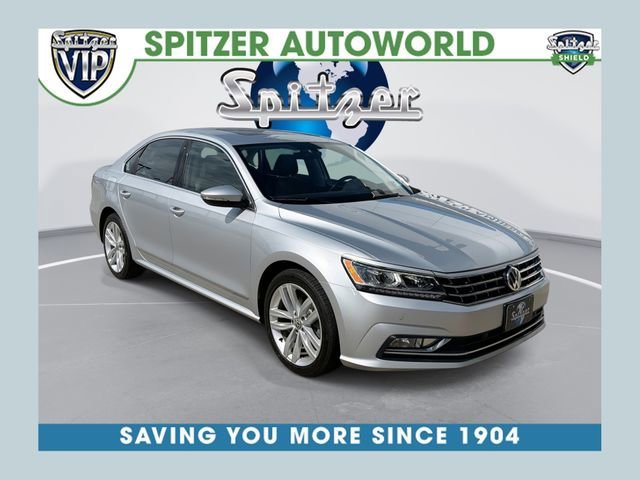 2018 Volkswagen Passat 2.0T SE w/ Technology Auto's photo