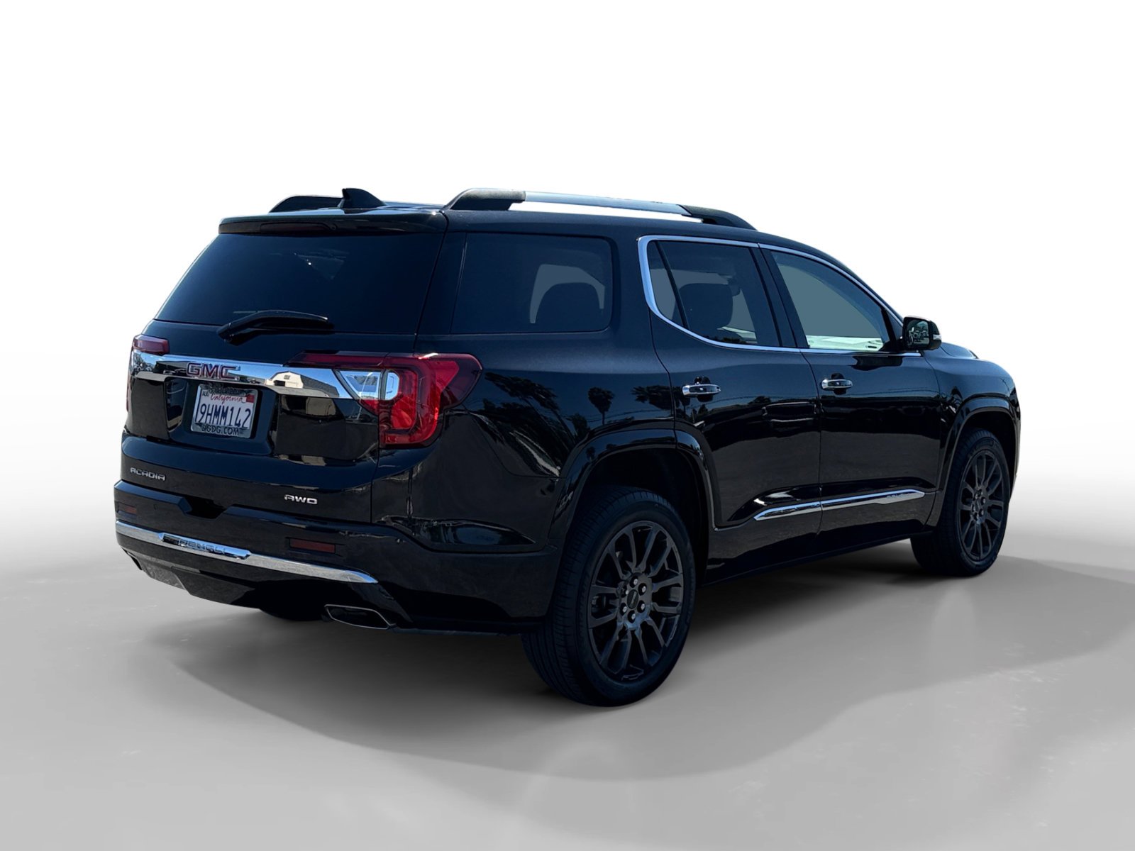 Used 2023 EBONY TWILIGHT METALLIC GMC Denali image 5