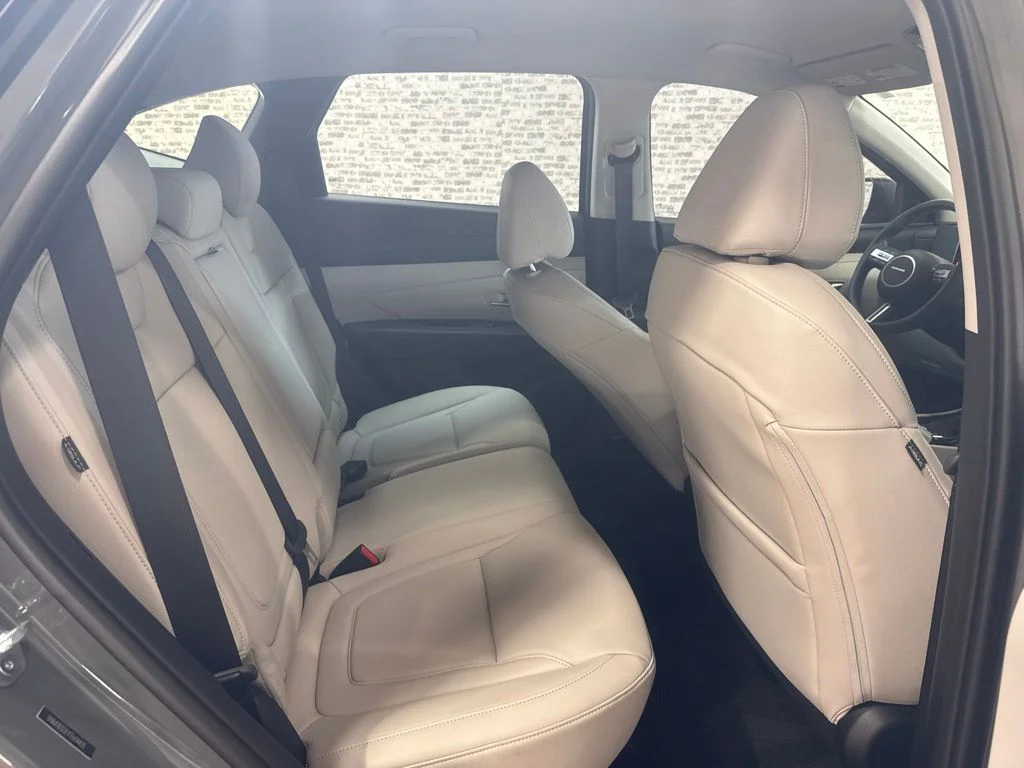 Used 2026 Hampton Gray Hyundai SEL image 11