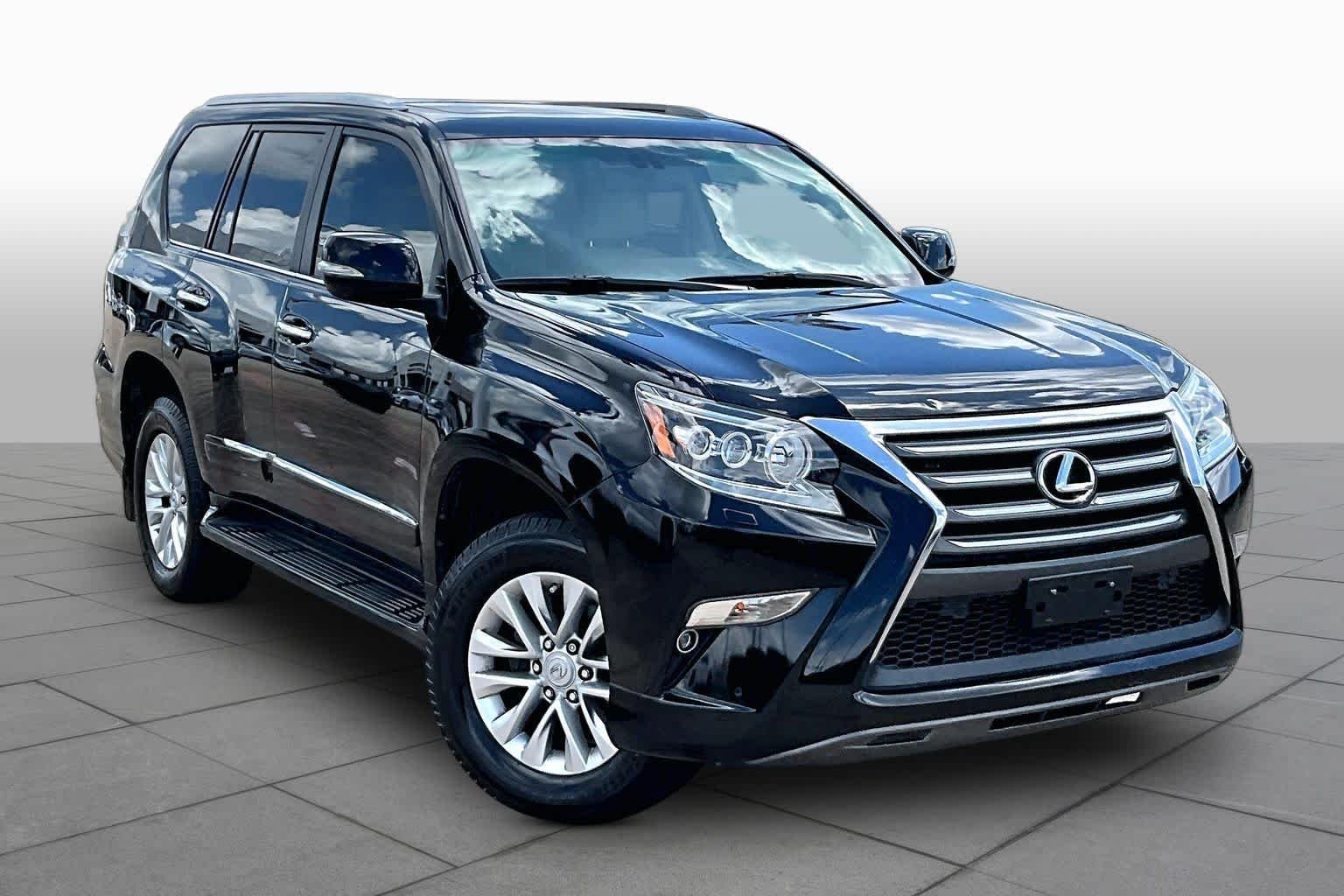 Used 2017 Black Onyx Lexus Premium image 3