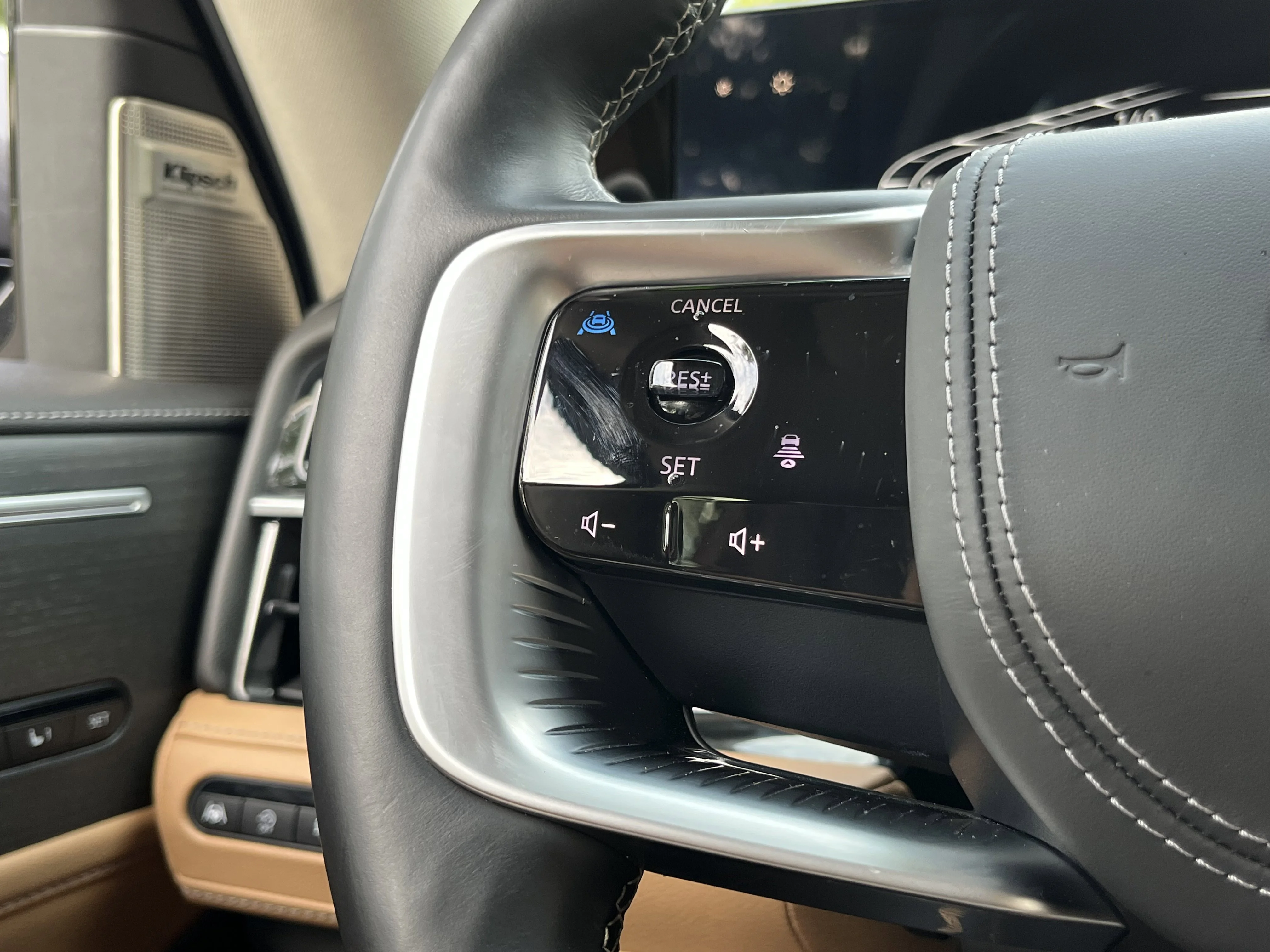 Used 2025 Anthracite Gray INFINITI SENSORY image 26