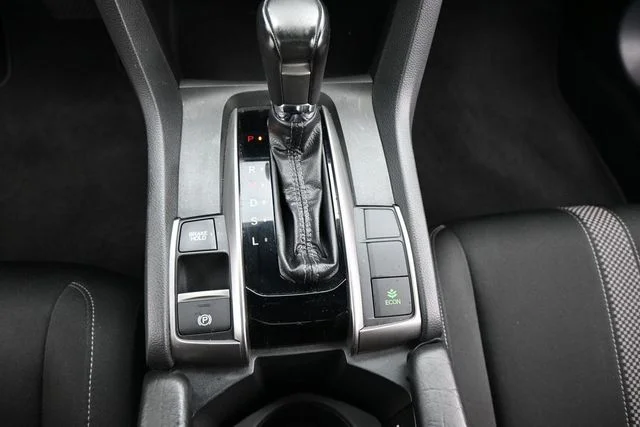 Used 2020  Honda EX image 24