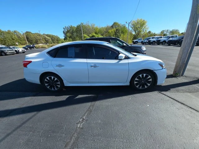 Used 2017 White Nissan SR image 11