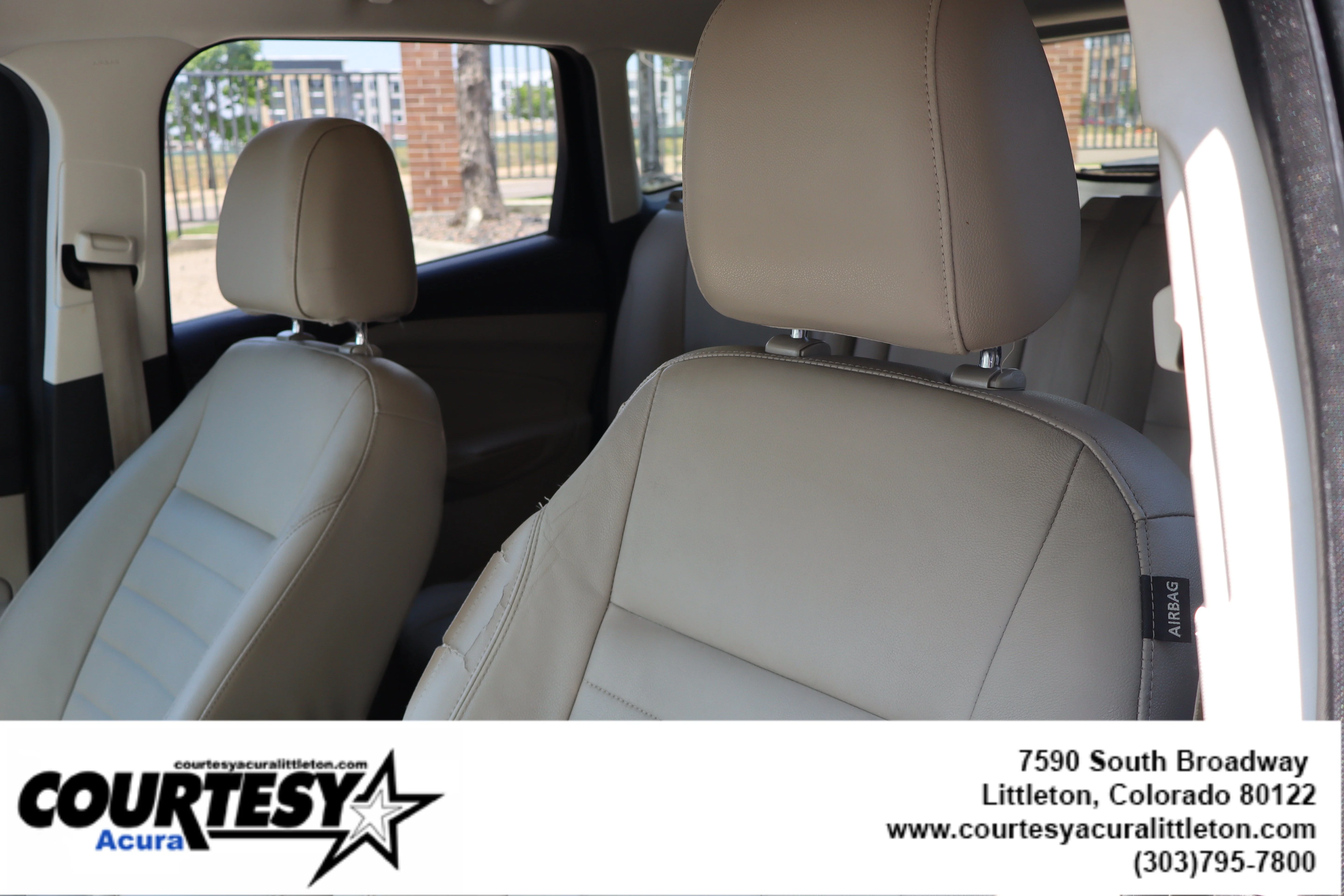 Used 2014 Black Ford Titanium image 20