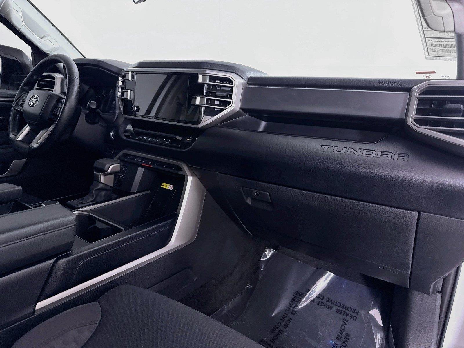 Used 2024 Ice Cap Toyota SR5 image 40