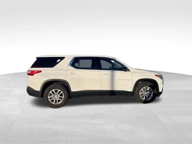 Used 2021 Summit White Chevrolet LS image 7