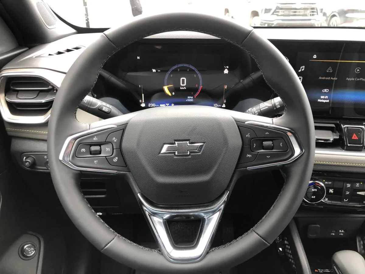 New 2026 Grey Chevrolet AWD 4dr ACTIV image 12