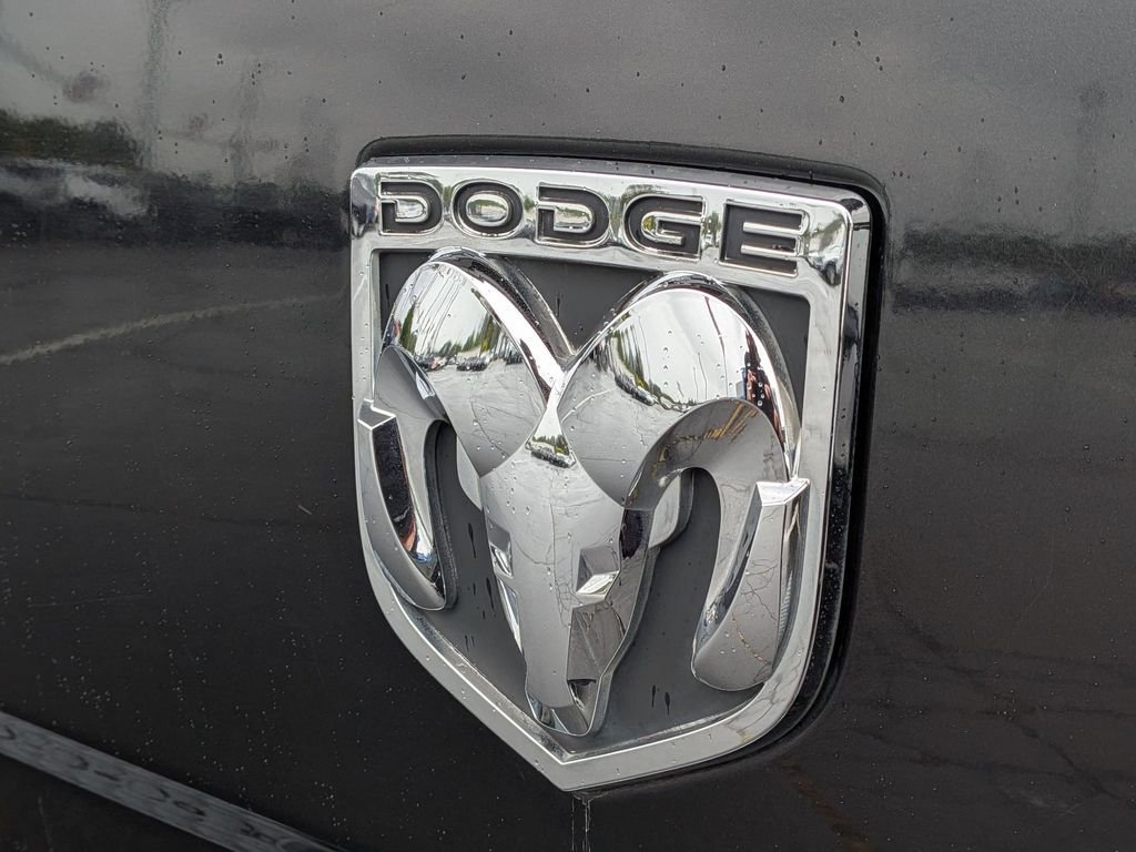 Used 2010 Brilliant Black Crystal Pearlcoat Ram SLT image 23