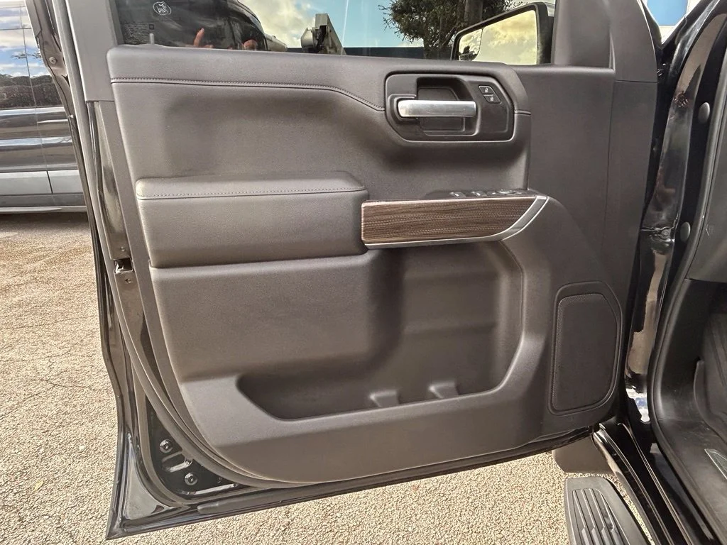 Used 2020 Black Chevrolet LT image 36