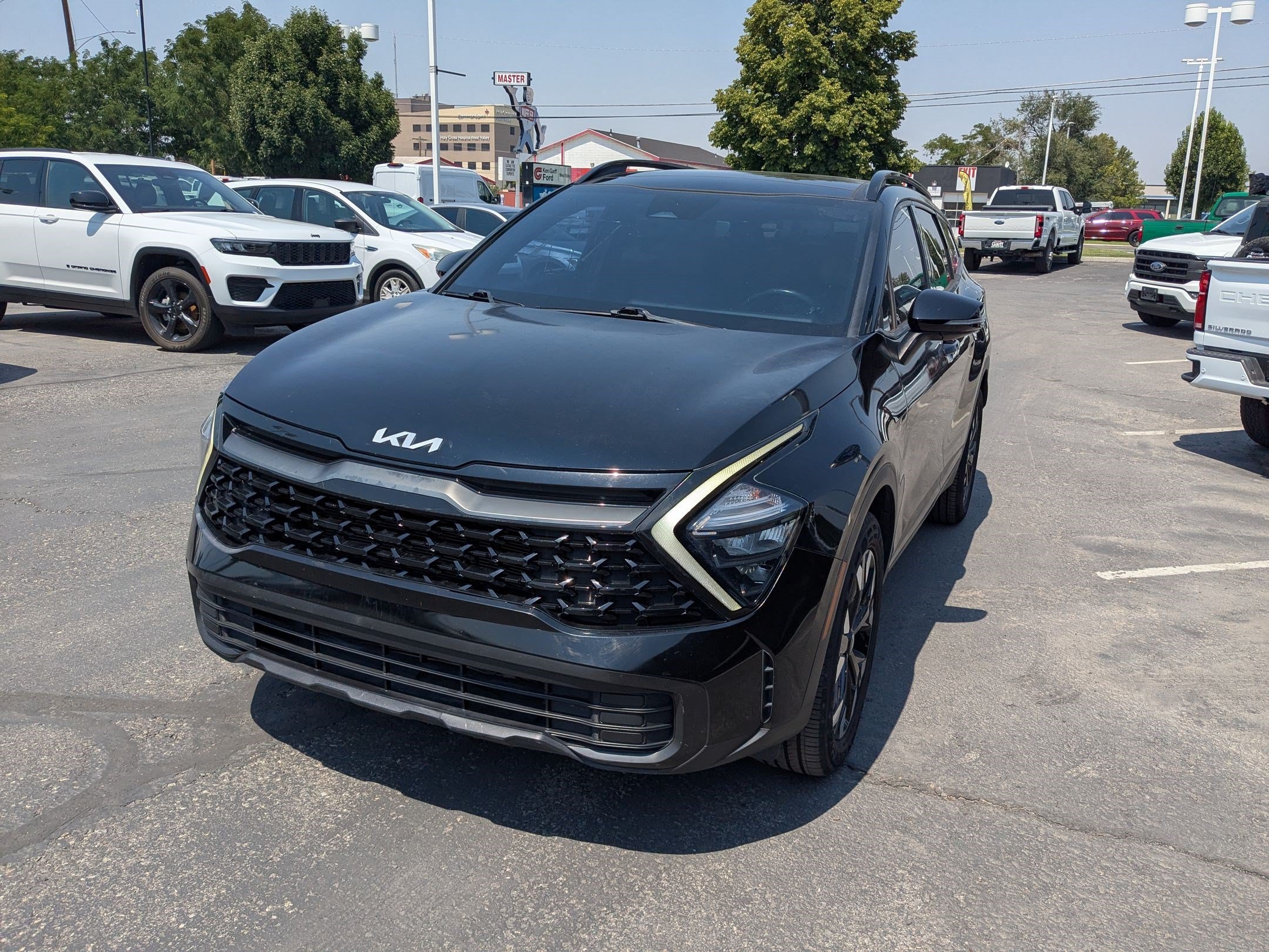 Used 2023 Ebony Black Kia X-Line image 8