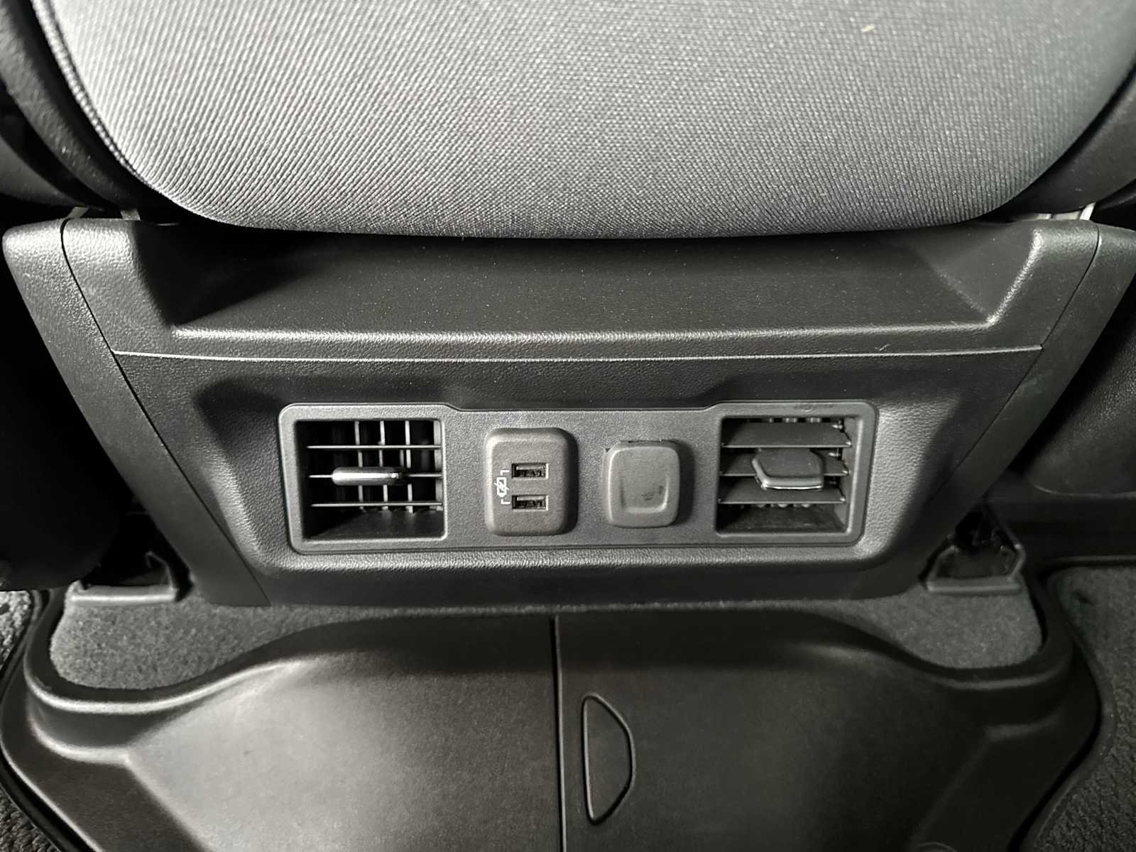 Used 2022 SILVER ICE METALLIC Chevrolet RST image 30