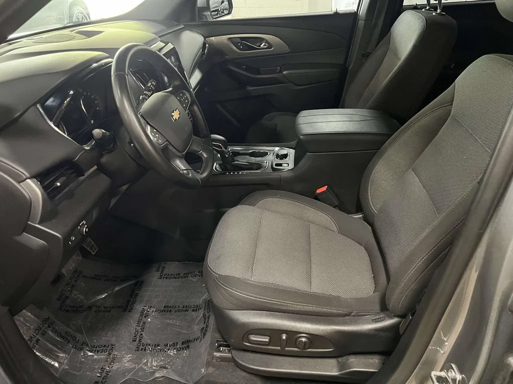 Used 2023 Sterling Gray Metallic Chevrolet LT Cloth image 16