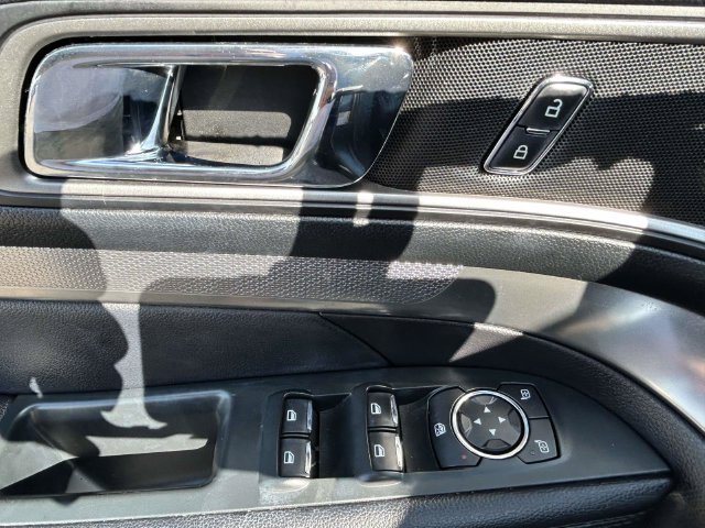 Used 2019 Gray Ford XLT image 21
