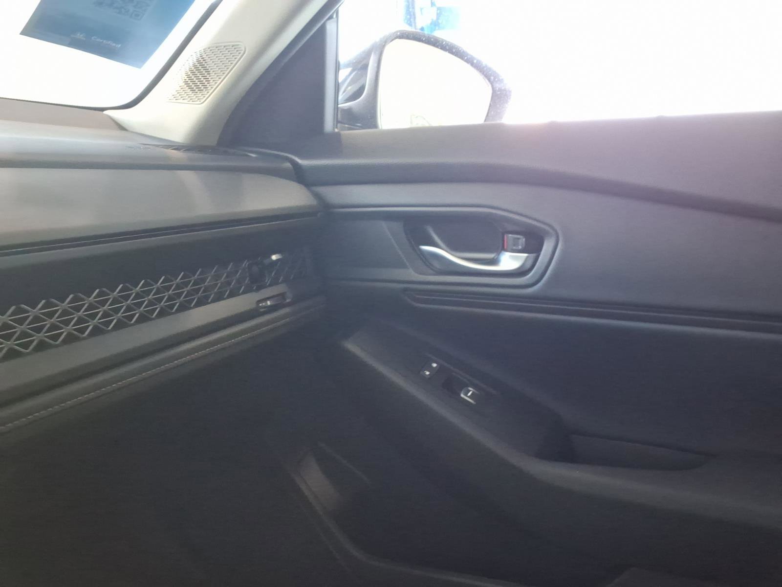 2025 Honda Accord SE - Photo 27
