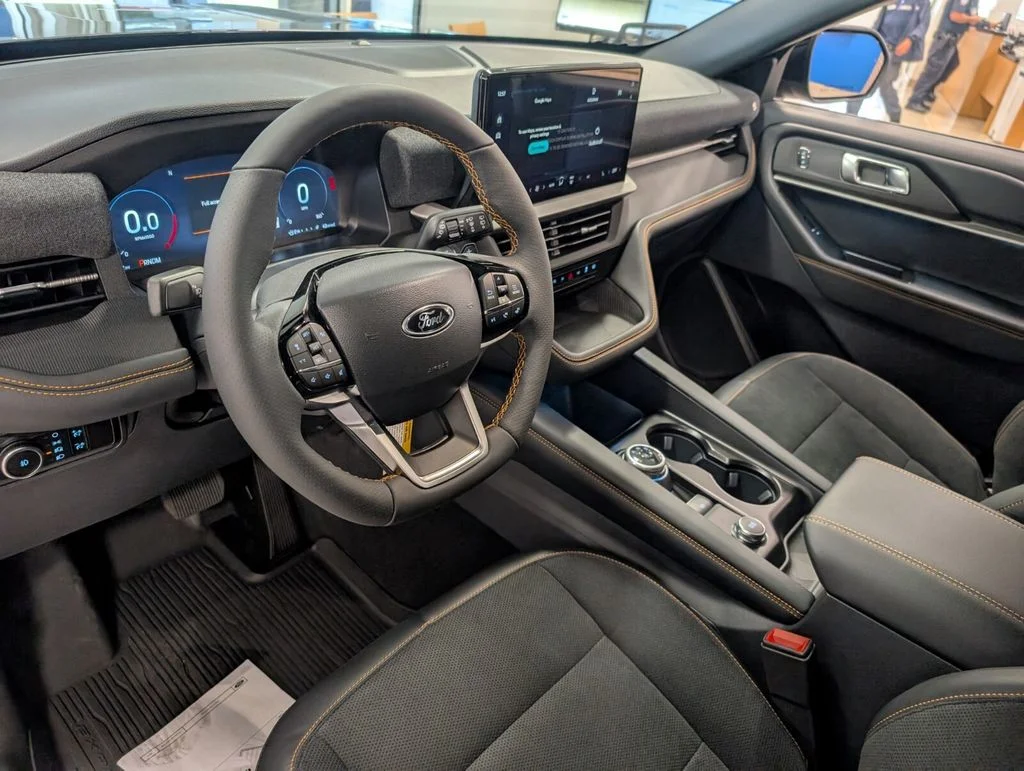 New 2026 Gray Ford Tremor image 6