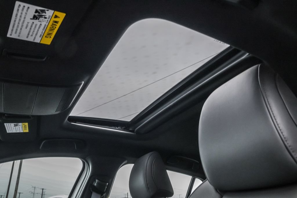 Used 2024 White Mazda 2.5 S Premium Package image 8