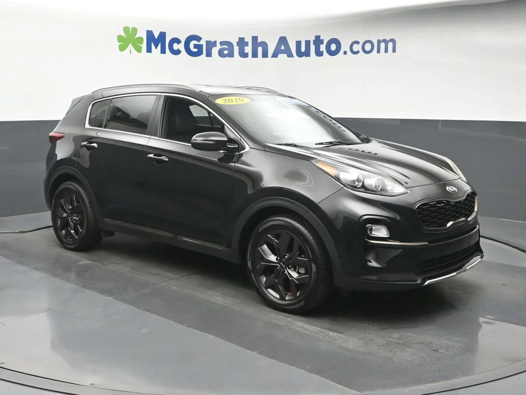 Used 2020 Kia Sportage S with VIN KNDP63AC8L7662024 for sale in Marion, IA