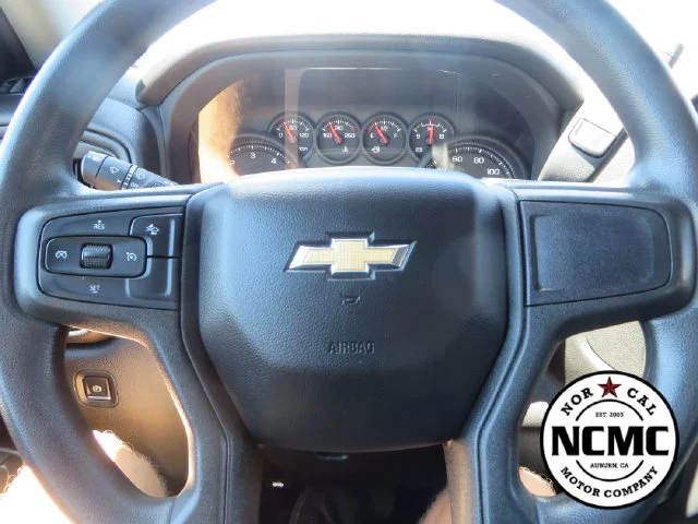 Used 2025 White Chevrolet Work Truck image 28