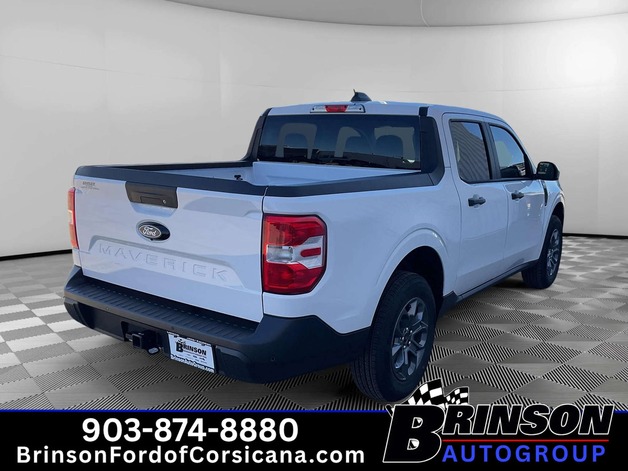 New 2026 White Ford XLT image 5