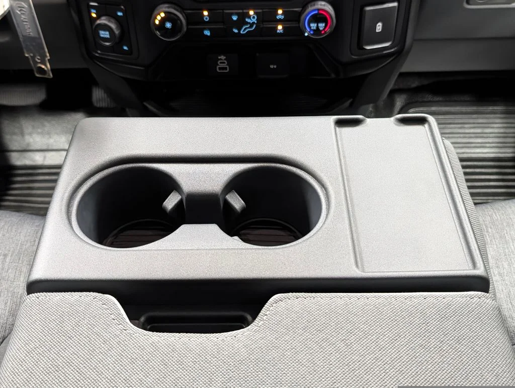 New 2026 Oxford White Ford F-450® XL image 9