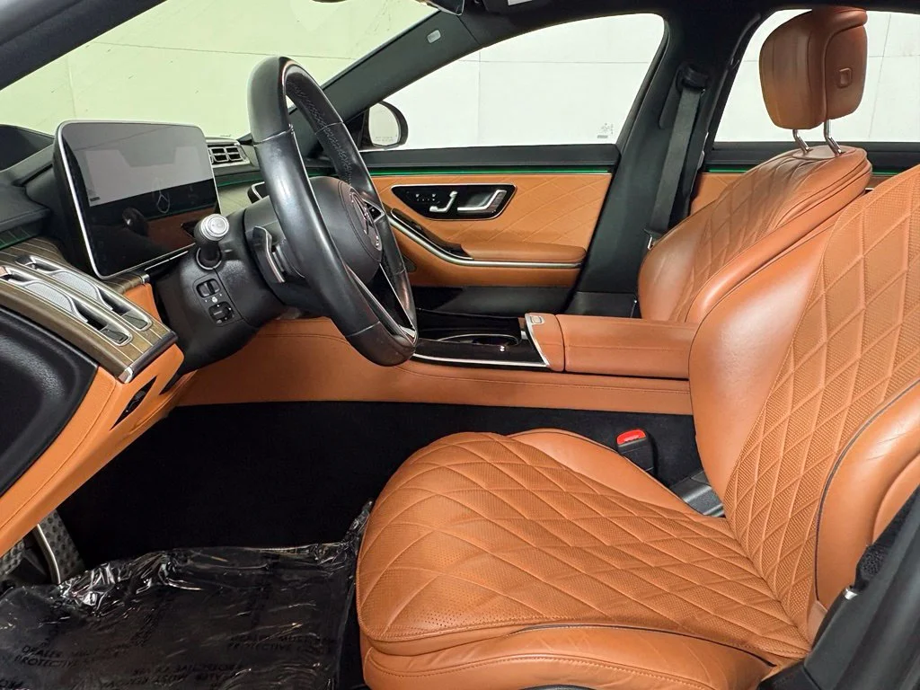 Used 2023 Gray Mercedes-Benz S 500 image 22