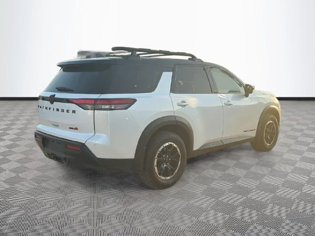 Used 2026 White Pearl Nissan Rock Creek image 6