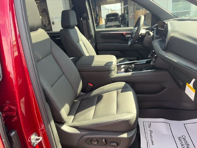 New 2026 Radiant Red Tintcoat Chevrolet Z71 image 31